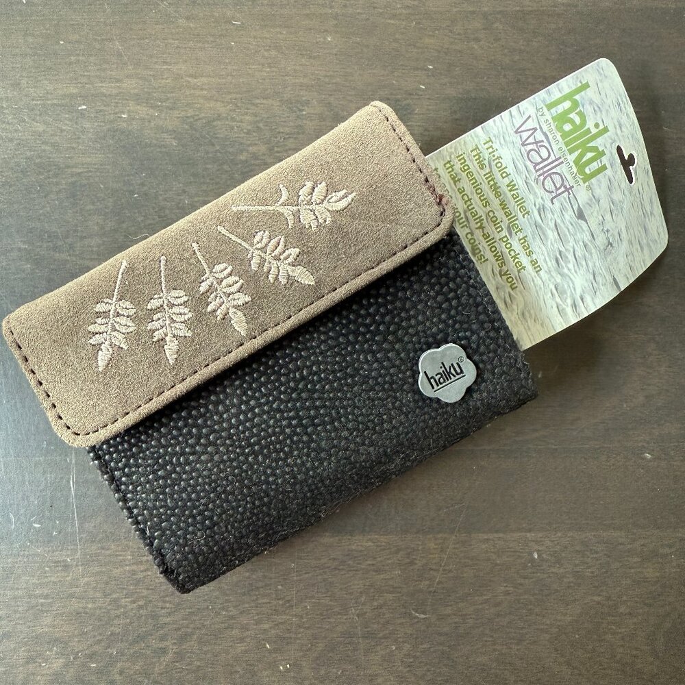 Haiku tri-fold wallet/change purse